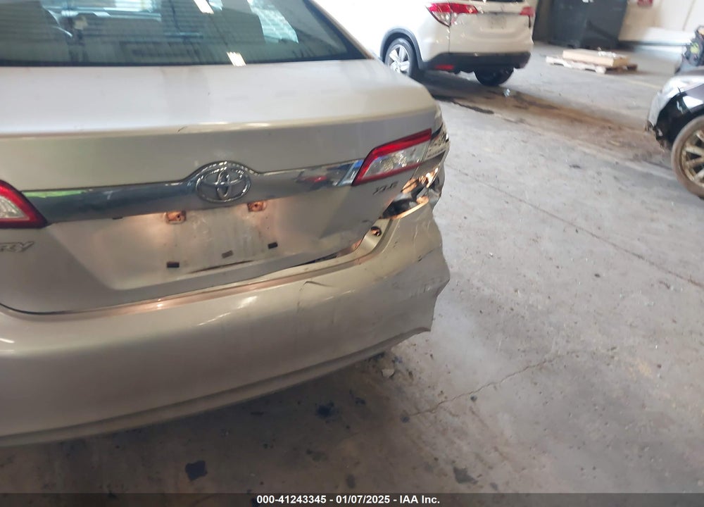 2013 TOYOTA CAMRY XLE V6 VIN: 4T1BK1FK2DU021735