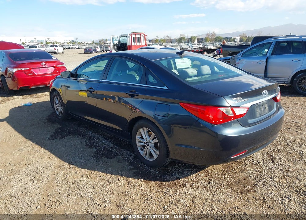 2013 HYUNDAI SONATA GLS VIN: 5NPEB4AC7DH632793