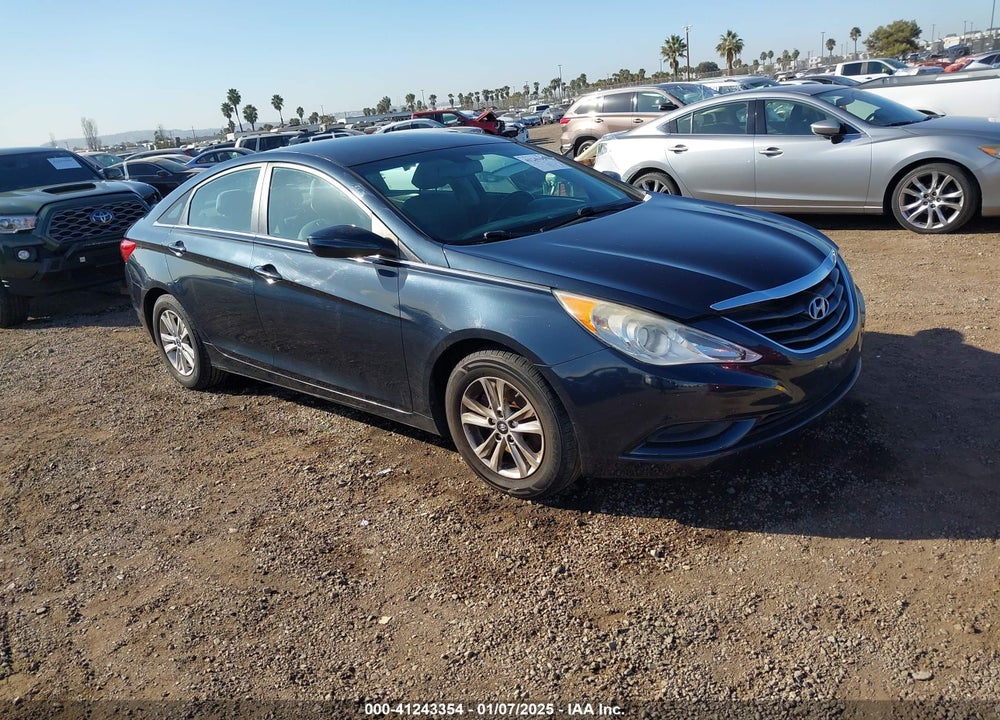 2013 HYUNDAI SONATA GLS VIN: 5NPEB4AC7DH632793