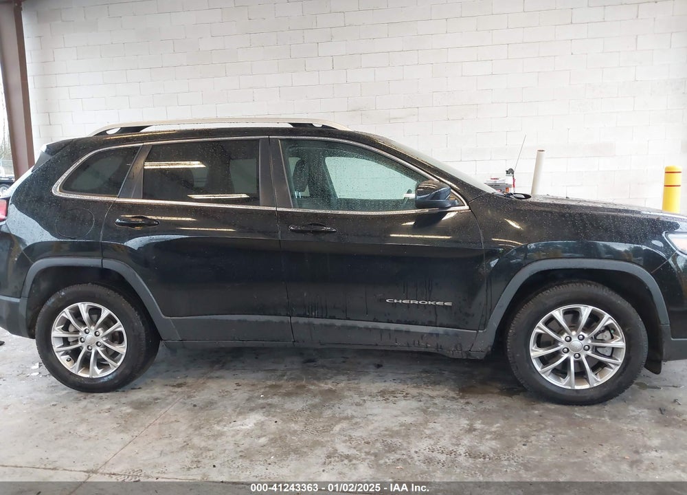 2019 JEEP CHEROKEE LATITUDE PLUS FWD VIN: 1C4PJLLB5KD186981