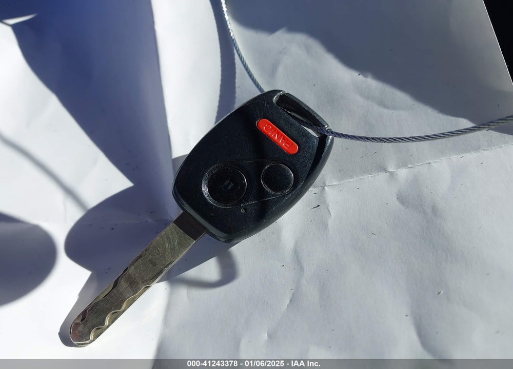 2010 HONDA CIVIC LX VIN: 19XFA1F55AE059148