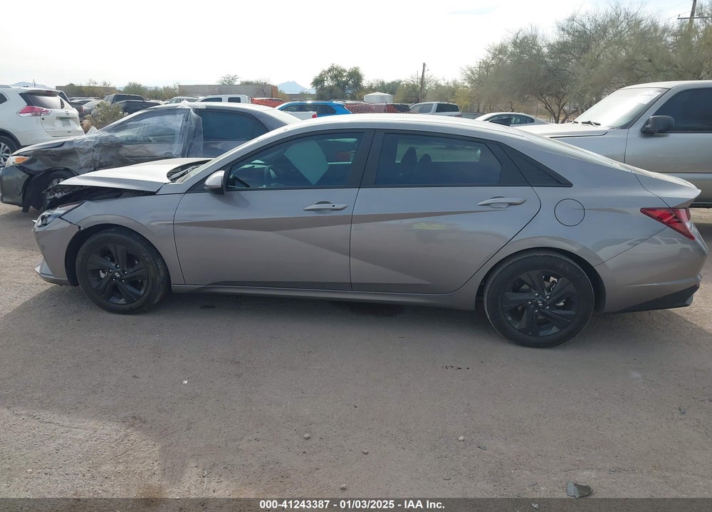 2023 HYUNDAI ELANTRA VIN: KMHLM4AG4PU550997