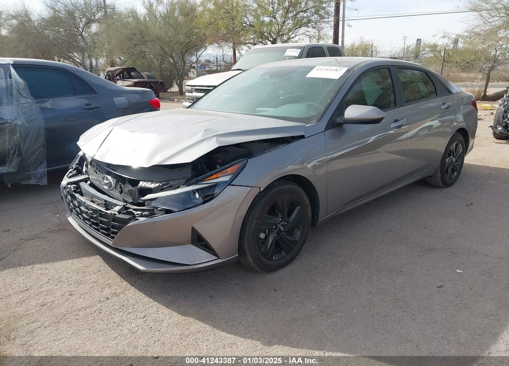 2023 HYUNDAI ELANTRA VIN: KMHLM4AG4PU550997