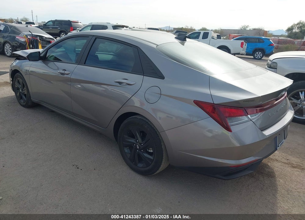 2023 HYUNDAI ELANTRA VIN: KMHLM4AG4PU550997