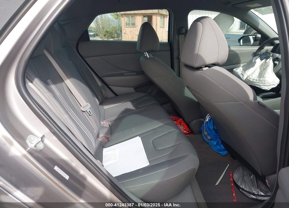 2023 HYUNDAI ELANTRA VIN: KMHLM4AG4PU550997