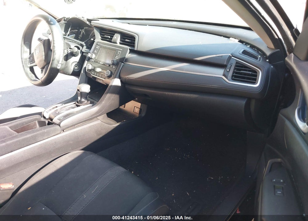 2018 HONDA CIVIC LX VIN: 2HGFC2F59JH504688