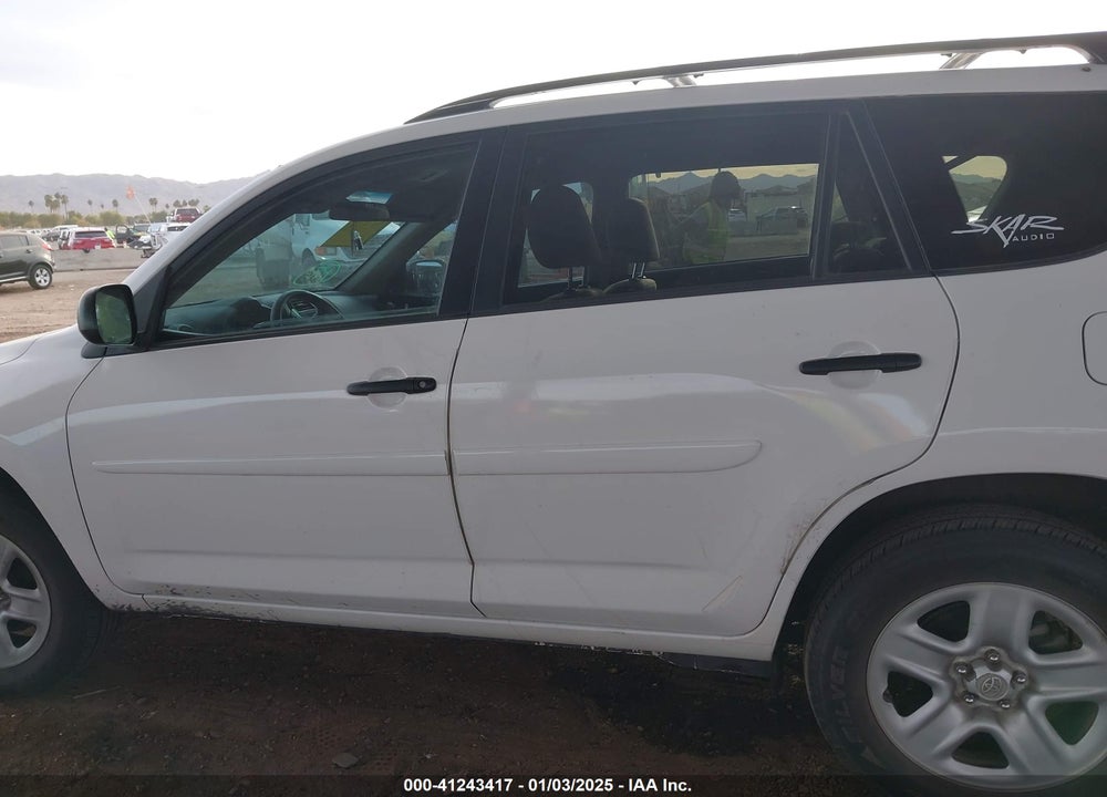 2011 TOYOTA RAV4 VIN: 2T3ZF4DV9BW074390