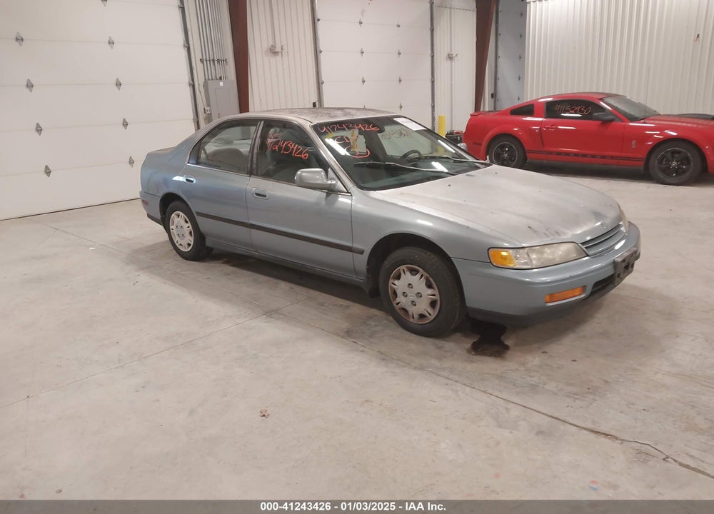 1995 HONDA ACCORD LX/EX VIN: 1HGCD563XSA163253