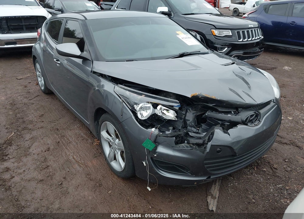 2015 HYUNDAI VELOSTER VIN: KMHTC6AD3FU232825