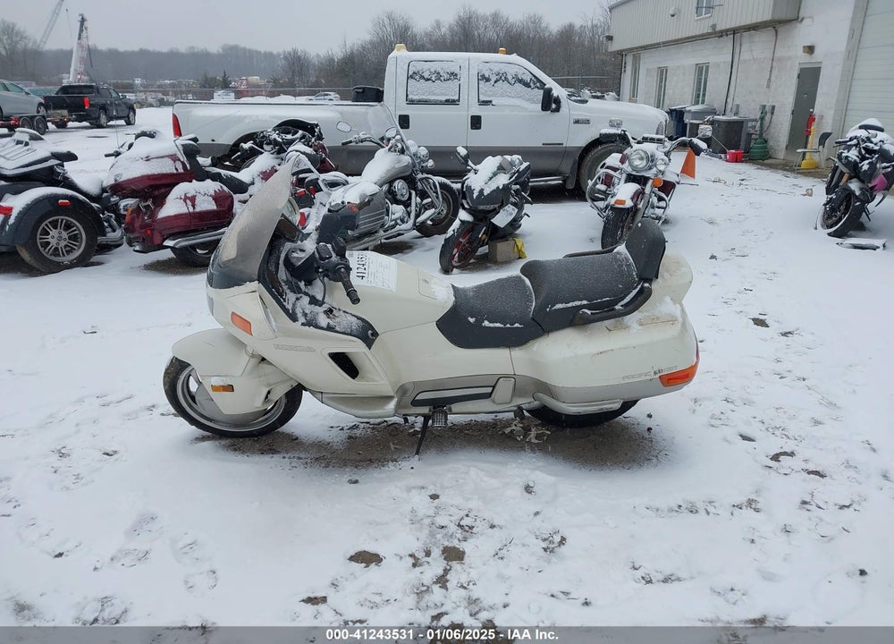 1989 HONDA PC800 VIN: JH2RC3405KM002887