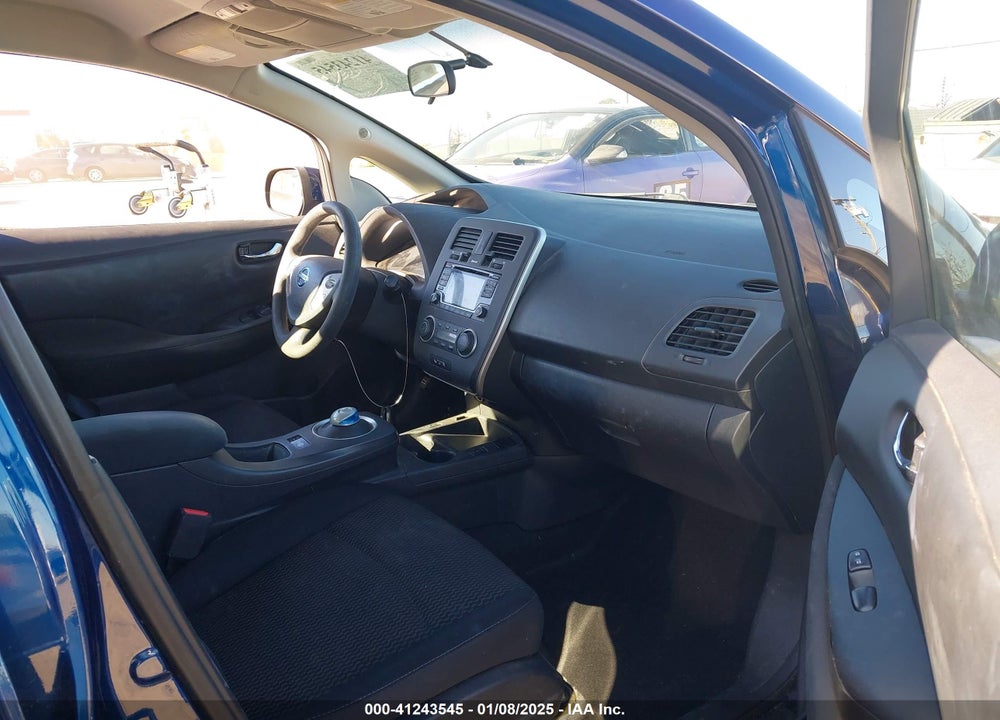 2017 NISSAN LEAF VIN: 1N4BZ0CP2HC307385
