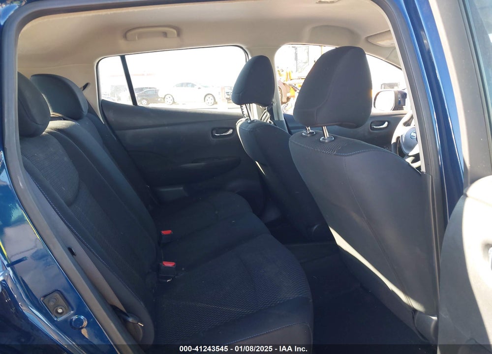 2017 NISSAN LEAF VIN: 1N4BZ0CP2HC307385