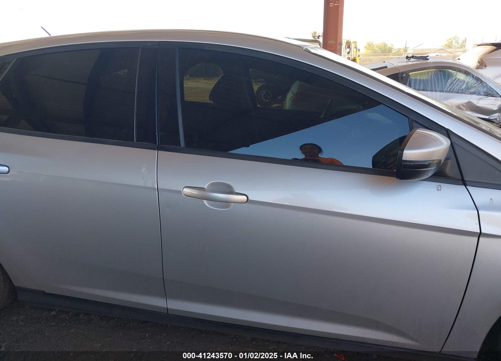 2014 FORD FOCUS VIN: 1FADP3K24EL199224
