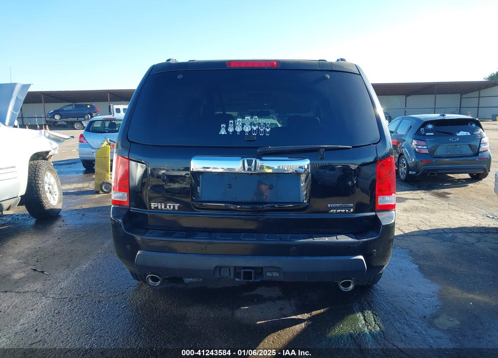 2010 HONDA PILOT TOURING VIN: 5FNYF4H90AB005553