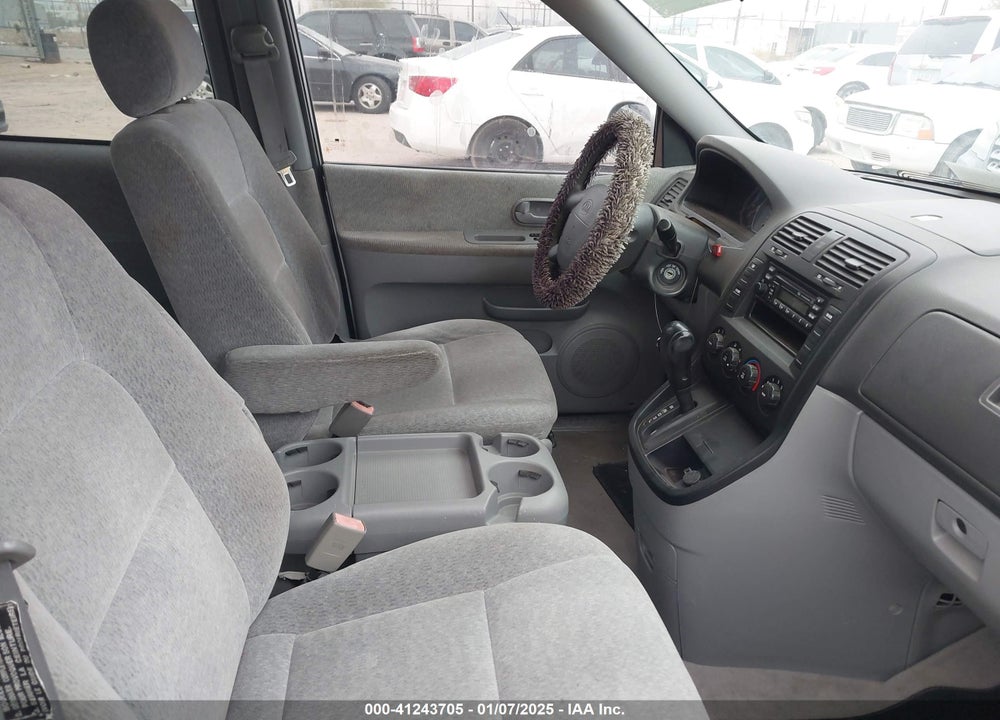 2004 KIA SEDONA EX/LX VIN: KNDUP131X46513783