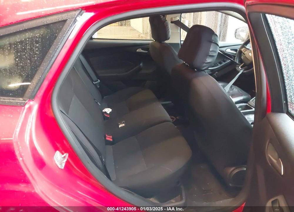 2016 FORD FOCUS VIN: 1FADP3K22GL378414