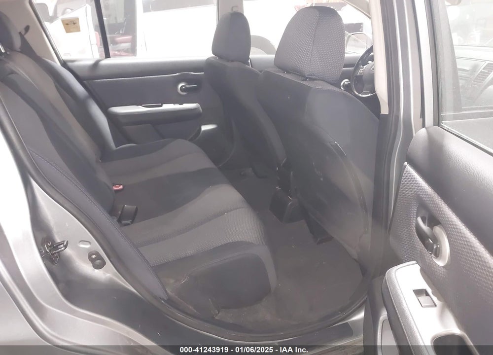 2008 NISSAN VERSA 1.8SL VIN: 3N1BC13E98L453385