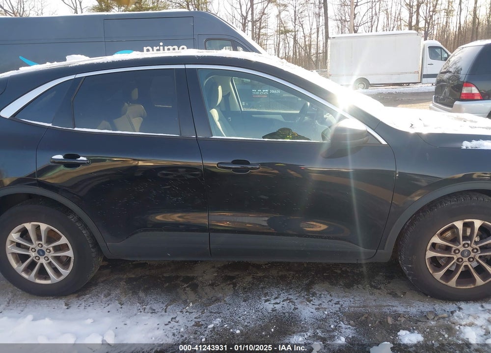 2022 FORD ESCAPE SE VIN: 1FMCU9G60NUA61361