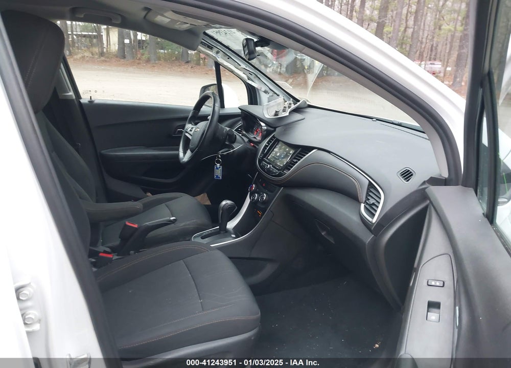 2019 CHEVROLET TRAX LT VIN: 3GNCJPSB2KL212672