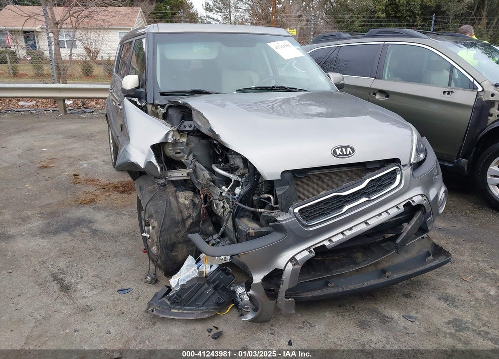 2012 KIA SOUL VIN: KNDJT2A61C7367981