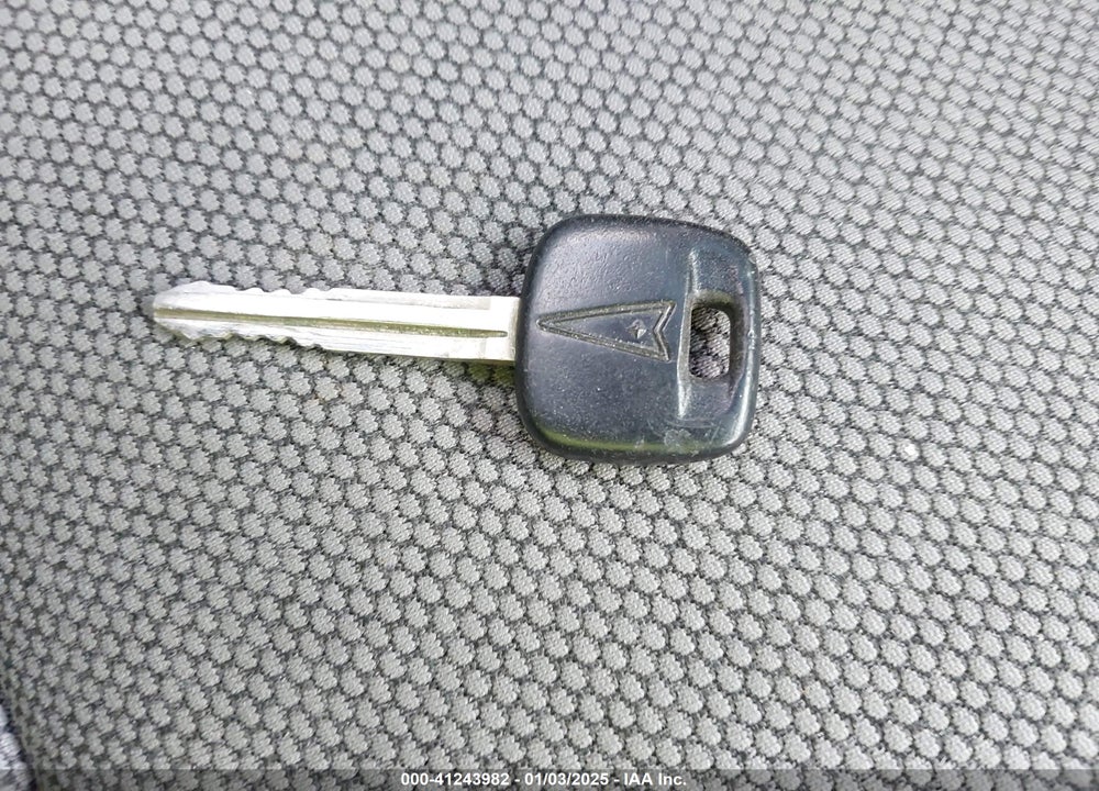 2003 PONTIAC VIBE VIN: 5Y2SN62L33Z443893