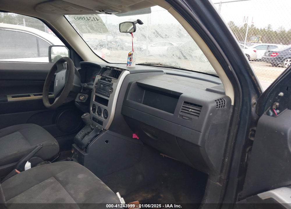 2008 JEEP PATRIOT SPORT VIN: 1J8FF28W98D677574