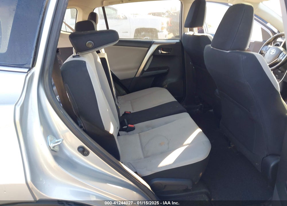 2018 TOYOTA RAV4 VIN: JTMWFREV5JJ204807