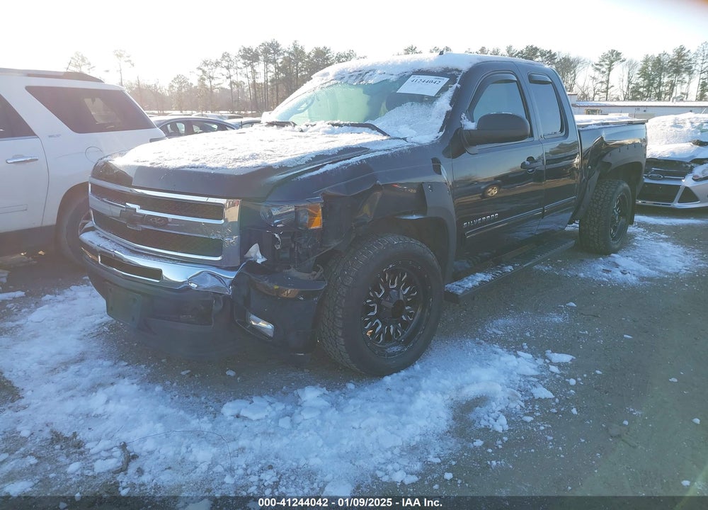 2011 CHEVROLET SILVERADO 1500 LT VIN: 1GCRKSE30BZ363722
