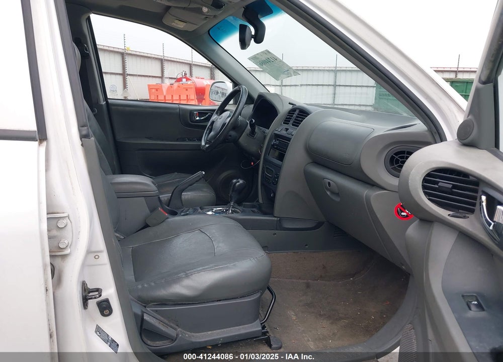2003 HYUNDAI SANTA FE GLS/LX VIN: KM8SC73E23U536604