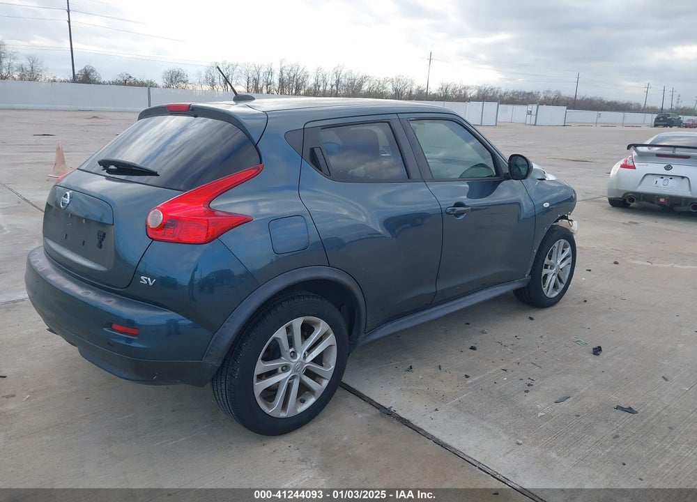 2011 NISSAN JUKE SV VIN: JN8AF5MR9BT018835