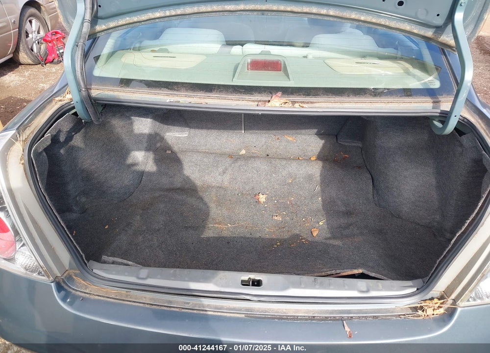 2002 NISSAN ALTIMA 2.5 S VIN: 1N4AL11D32C163641