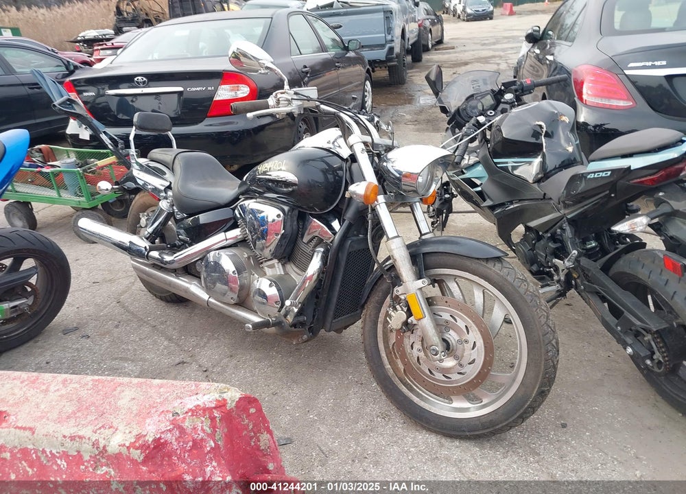 2004 HONDA VTX1300 C VIN: 1HFSC55084A004941