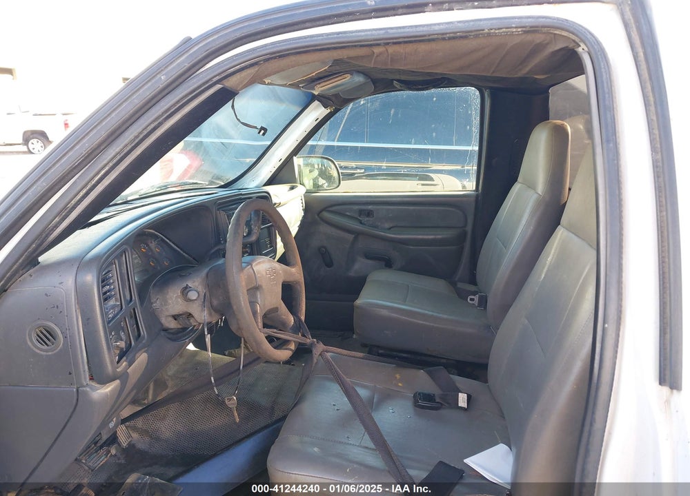 2003 CHEVROLET SILVERADO 1500 WORK TRUCK VIN: 1GCEC14X73Z351868