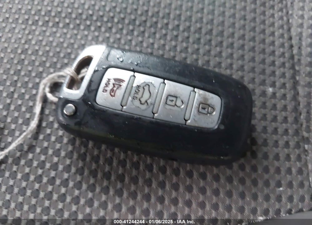 2014 HYUNDAI SONATA SE VIN: 5NPEC4ACXEH825499