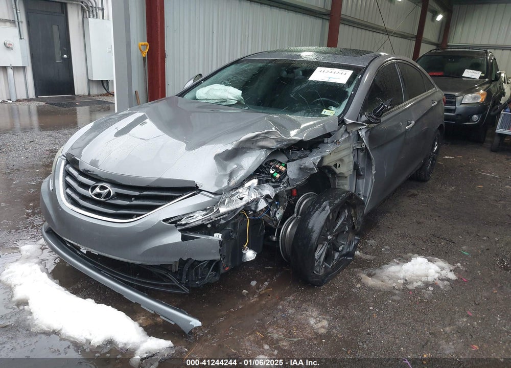 2014 HYUNDAI SONATA SE VIN: 5NPEC4ACXEH825499
