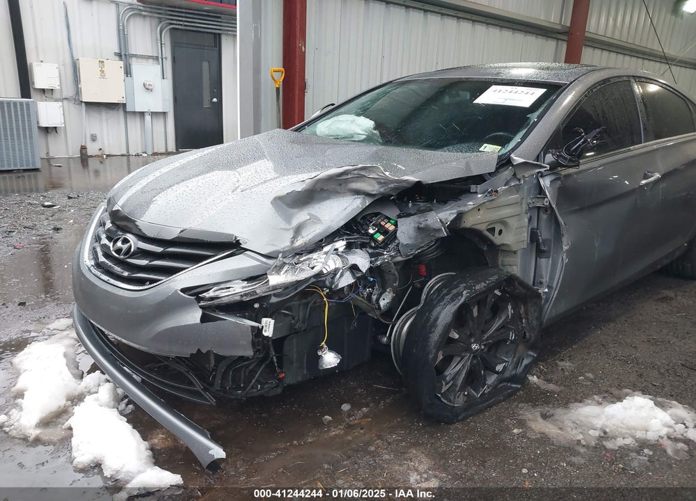 2014 HYUNDAI SONATA SE VIN: 5NPEC4ACXEH825499