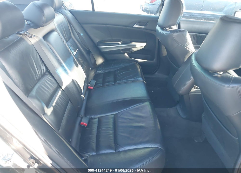 2008 HONDA ACCORD 2.4 EX-L VIN: 1HGCP268X8A018997