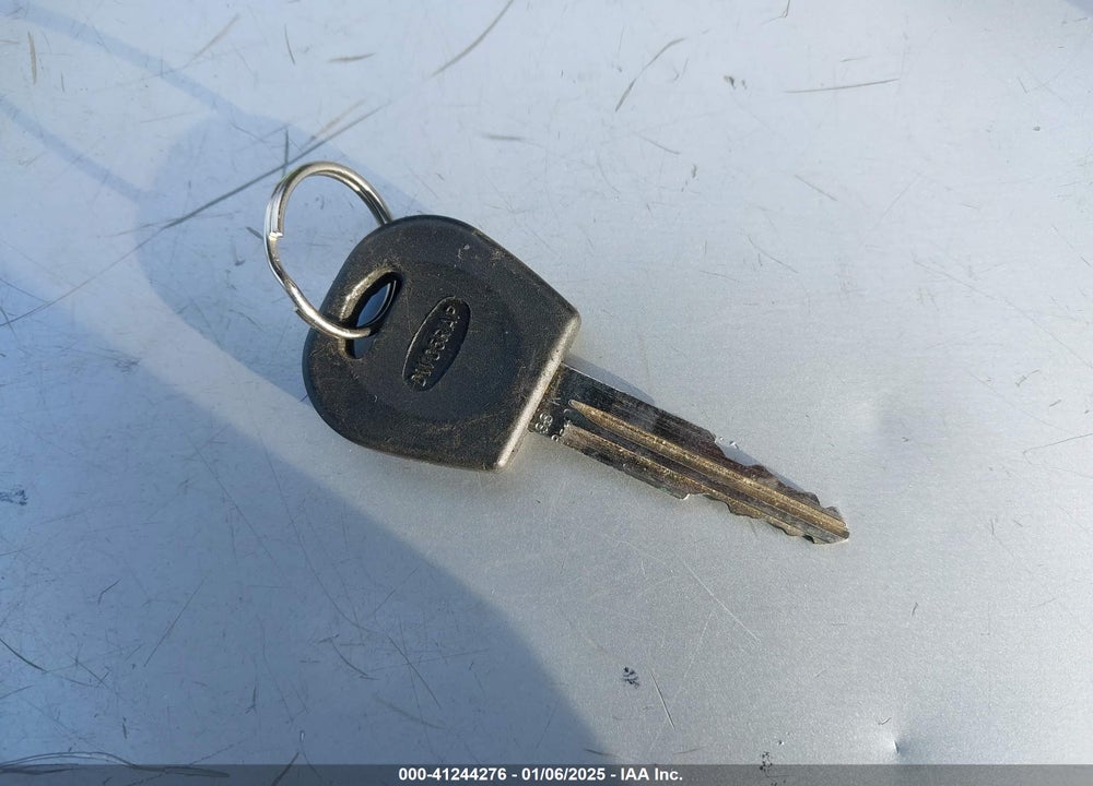 2002 DAEWOO LANOS S VIN: KLATA22642B703851