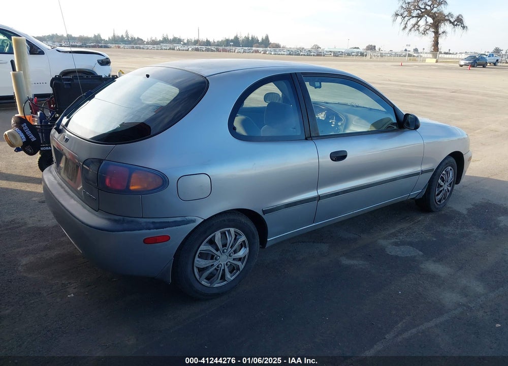 2002 DAEWOO LANOS S VIN: KLATA22642B703851