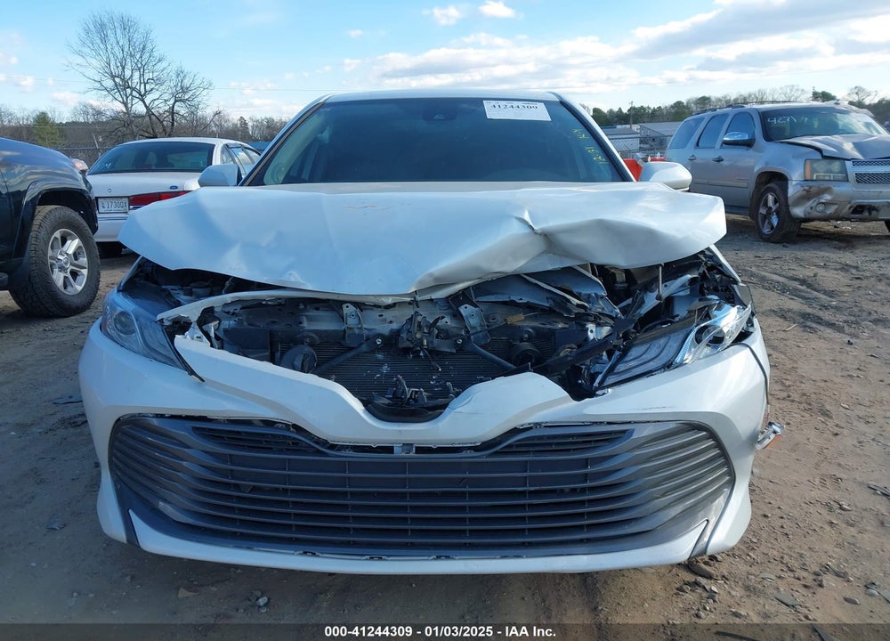 2019 TOYOTA CAMRY VIN: 4T1B11HK3KU719915