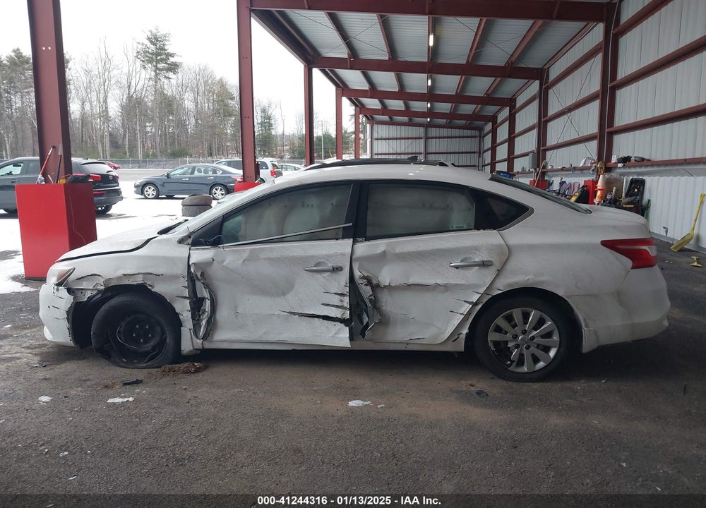 2017 NISSAN SENTRA S VIN: 3N1AB7AP8HY314518