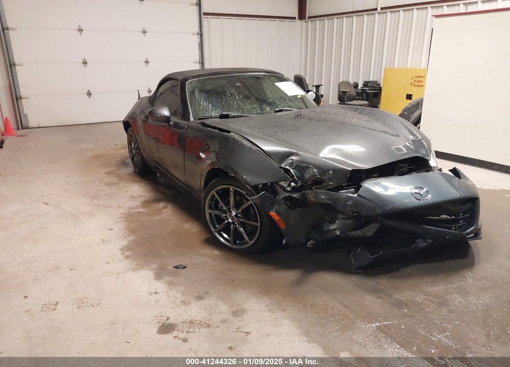 2017 MAZDA MX-5 MIATA GRAND TOURING VIN: JM1NDAD75H0124140