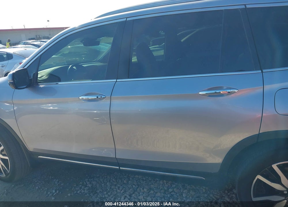 2021 HONDA PILOT AWD ELITE VIN: 5FNYF6H01MB008009