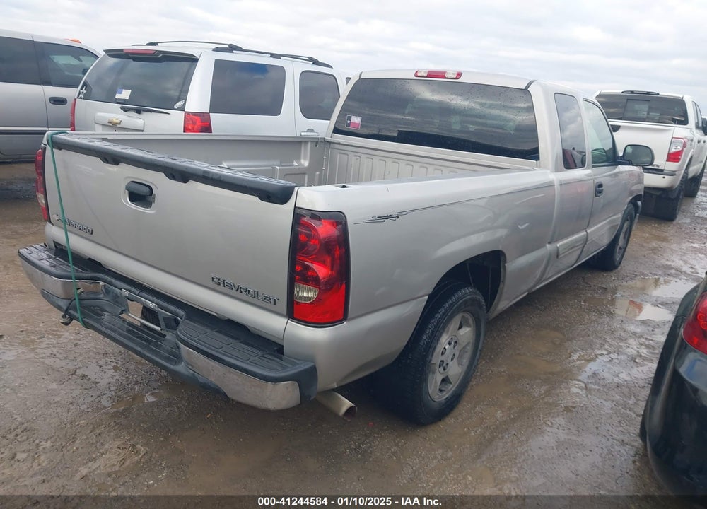 2005 CHEVROLET SILVERADO 1500 LS VIN: 2GCEC19V251296314