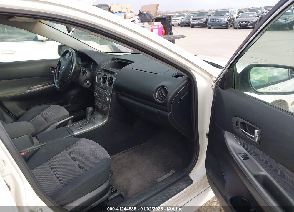 2003 MAZDA 6 I VIN: 1YVFP80CX35M56295