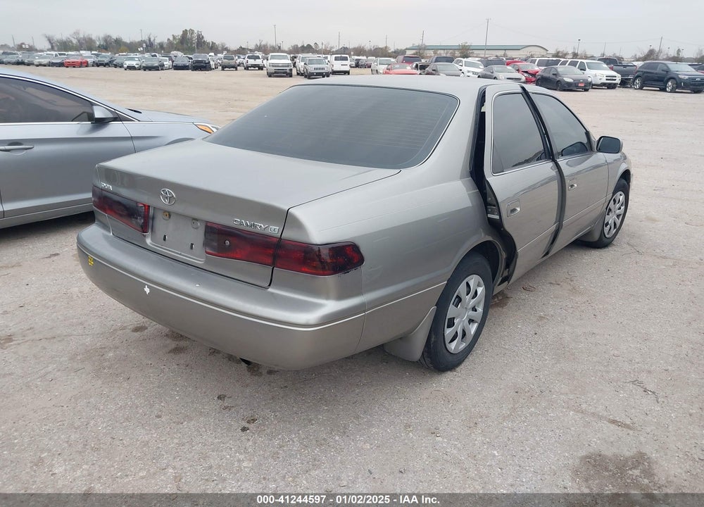 2000 TOYOTA CAMRY LE VIN: JT2BG22KXY0493124