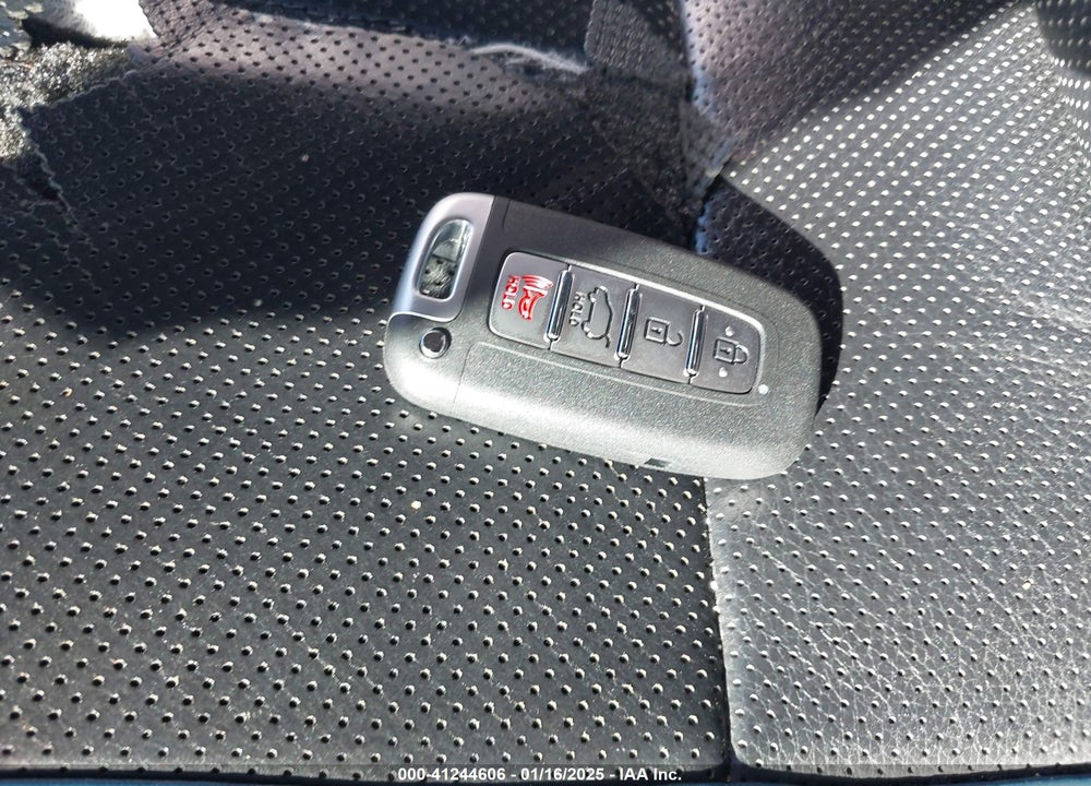 2013 HYUNDAI VELOSTER VIN: KMHTC6AE5DU142808