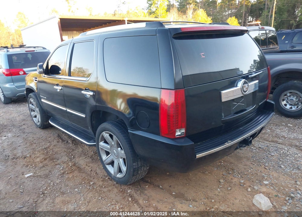 2007 CADILLAC ESCALADE STANDARD VIN: 1GYFK63857R402637