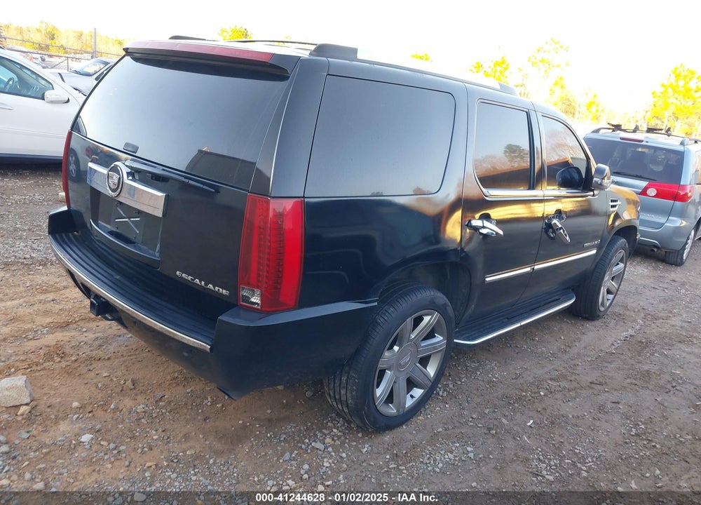 2007 CADILLAC ESCALADE STANDARD VIN: 1GYFK63857R402637