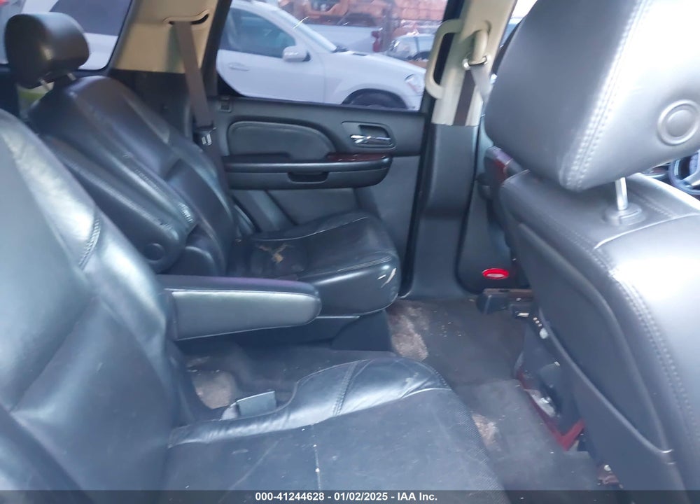 2007 CADILLAC ESCALADE STANDARD VIN: 1GYFK63857R402637